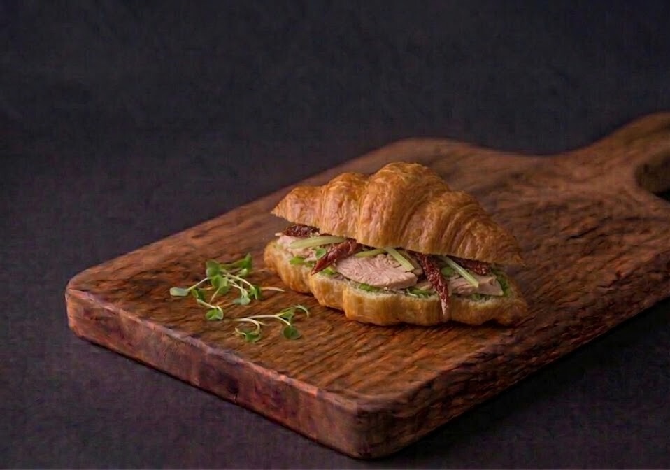 Круассаны с тунцом и вялеными томатами,70г.
