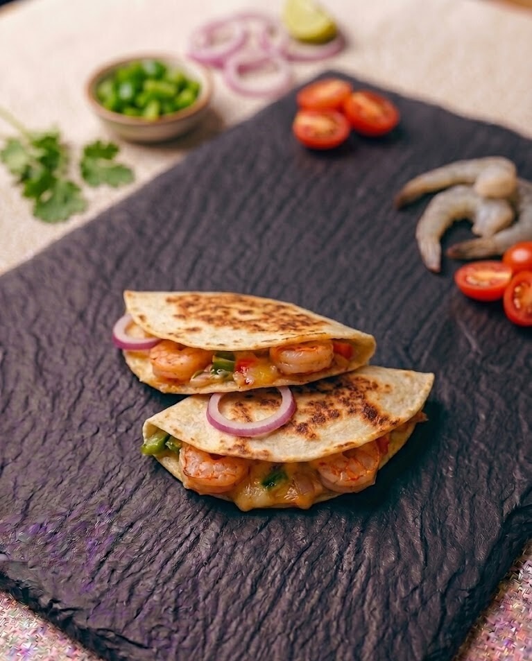 Мини‑кесадилья с креветками, 60г.